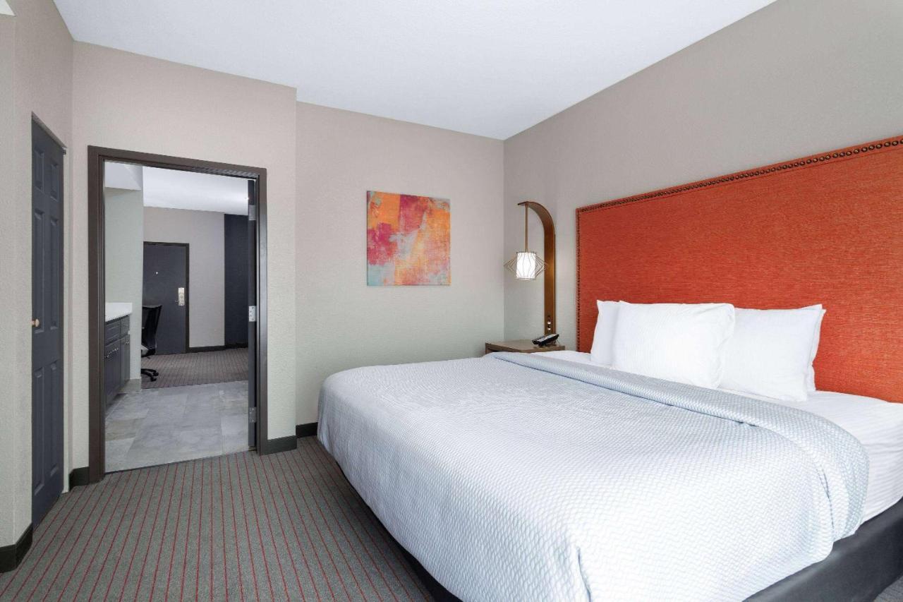 La Quinta Inn & Suites By Wyndham Augusta Fort Eisenhower Exteriér fotografie